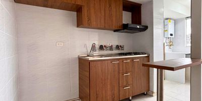 ARRIENDO APARTAMENTO PARA ESTRENAR Ubicado en Zipaquirá, Cundinamarca
ZUA
VISTA EXTERIOR

3 Habitaciones sin closet
2 baños,
Cocina semi integral
Zona de lavandería
Sala, comedor
Parqueadero privado
Ascensor
ZONAS SOCIALES por entregar
Salón de juegos
Salón social 
Gimnasio
Zona BBQ
INMOBILIARIA SARMIENTO Y ASOCIADOS AYV SAS 