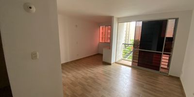 Apartamento en arriendo en Barranquilla, Atlántico, ideal para quienes buscan comodidad en un estrato 3. Este inmueble se encuentra en el CONJUNTO RESIDENCIAL TURPIAL, una zona residencial clave dentro del sector Alameda del Río. Específicamente ubicado en el CONJUNTO RESIDENCIAL GOLONDRINA, ofrece 51 m² de espacio con una distribución funcional. Dispone de 2 habitaciones y 2 baños, adecuados para la vida en la ciudad de Barranquilla. El canon de arriendo es de $1.250.000. Para conocer más sobre este apartamento en arriendo en Barranquilla, contacte a través de whatsapp, quiero que me contacten o ver teléfonos.