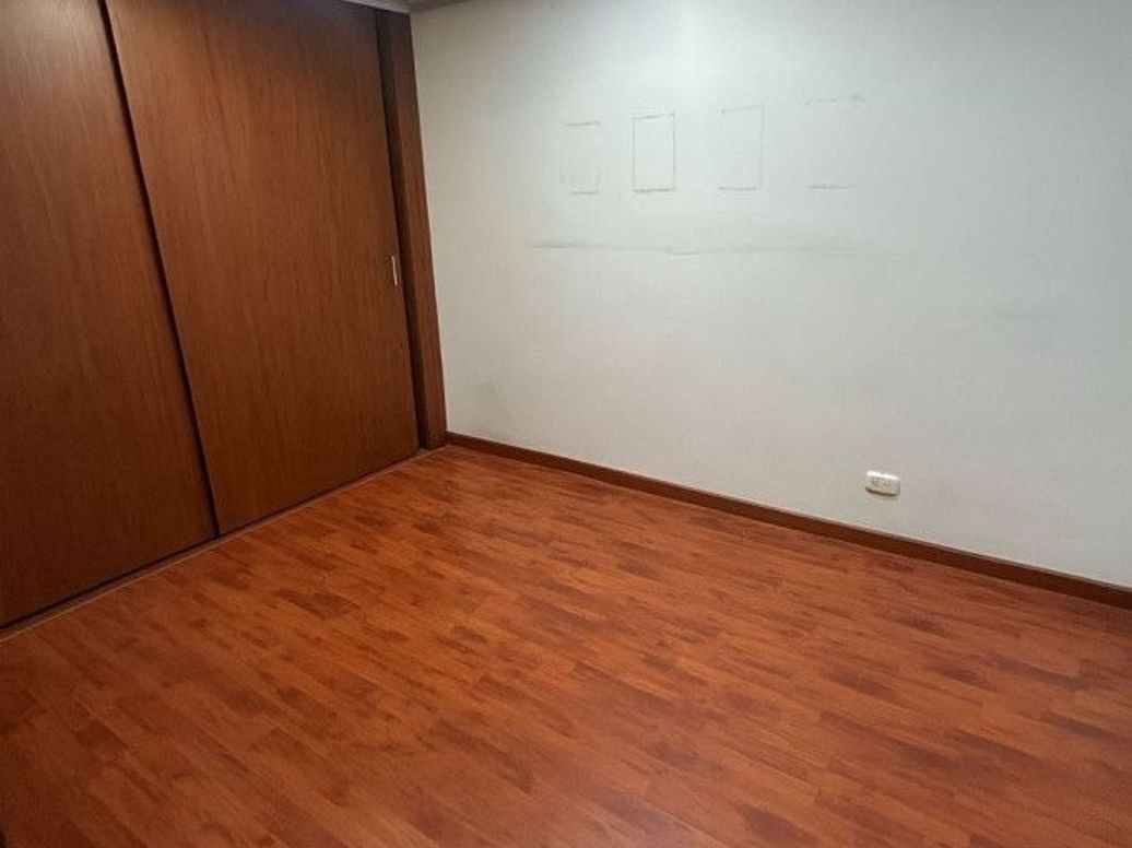 Apartamento de 2 alcobas en venta en Santa Ines, Bogotá, 41 m² · foto 3 de 4