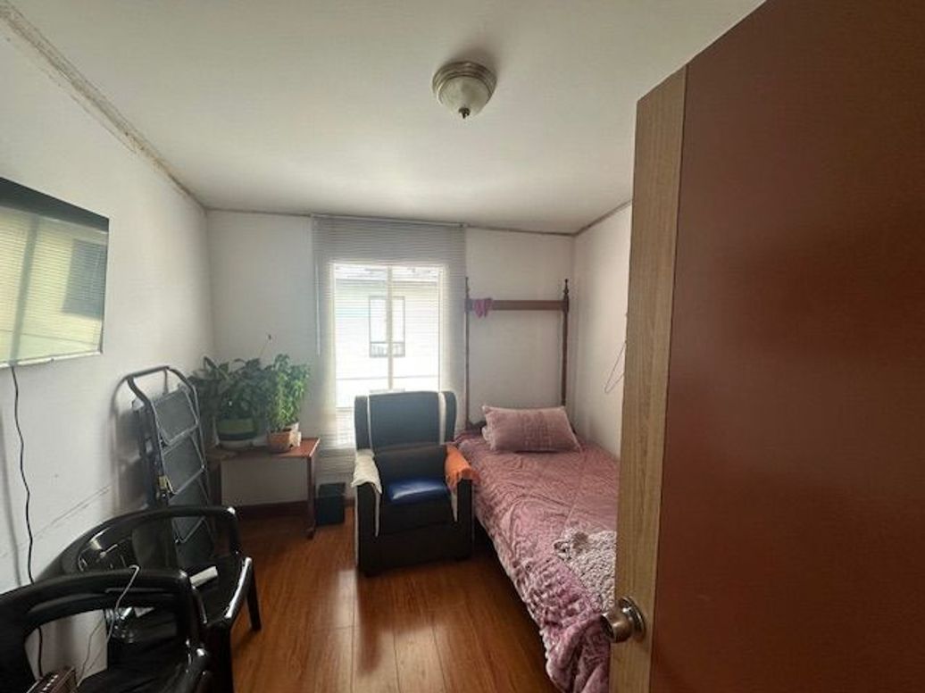 Casa de 4 alcobas en venta en Ub. Sabana De Tibabuyes, Bogotá, 84 m² · foto 9 de 20