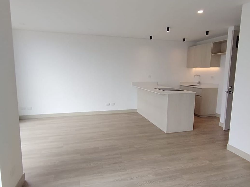 Apartamento de 1 alcoba en venta en Quinta Paredes, Bogotá, 43 m² · foto 5 de 20