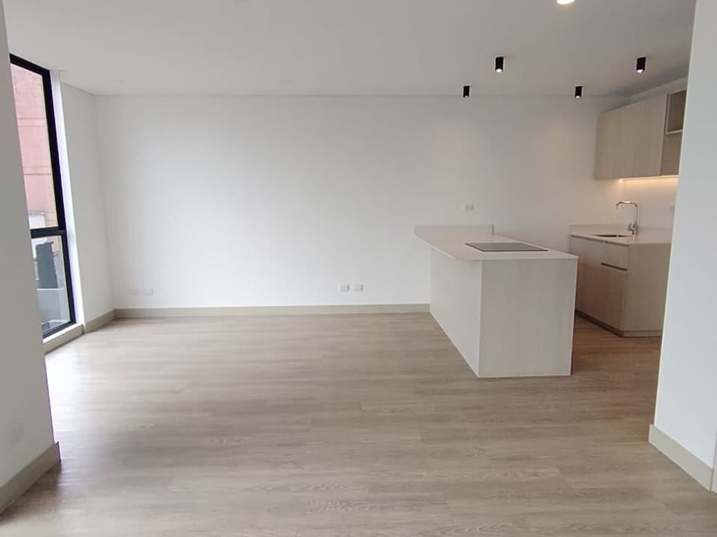 Apartamento de 1 alcoba en venta en Quinta Paredes, Bogotá, 43 m² · foto 6 de 20