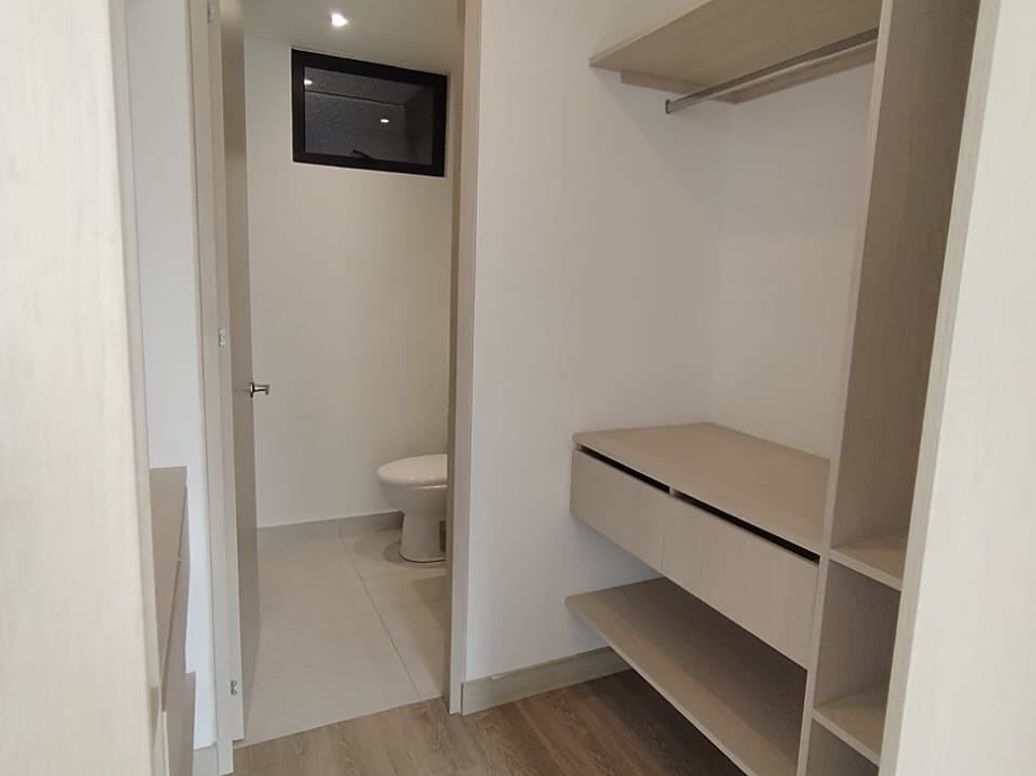 Apartamento de 1 alcoba en venta en Quinta Paredes, Bogotá, 43 m² · foto 14 de 20