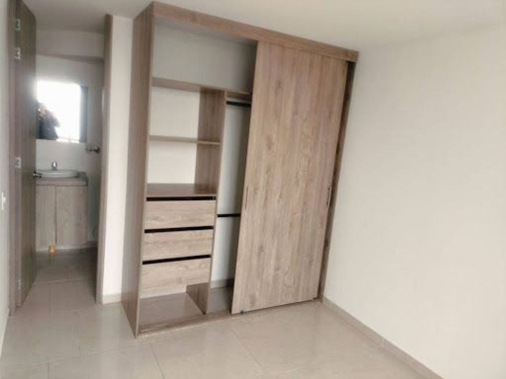 Apartamento de 3 alcobas en venta en 20 De Julio, Bogotá, 52 m² · foto 10 de 20