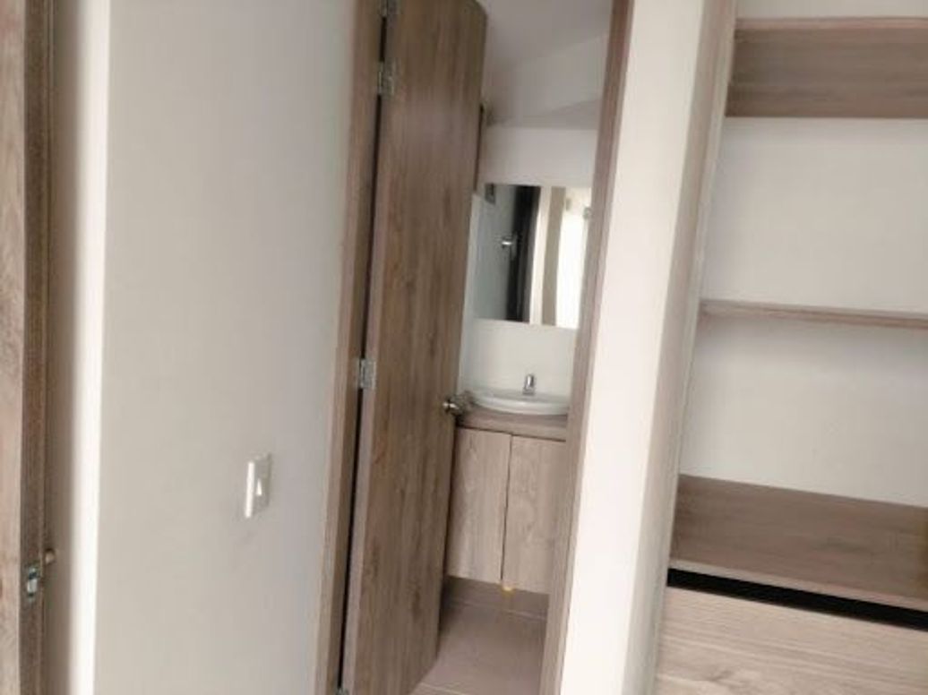 Apartamento de 3 alcobas en venta en 20 De Julio, Bogotá, 52 m² · foto 13 de 20