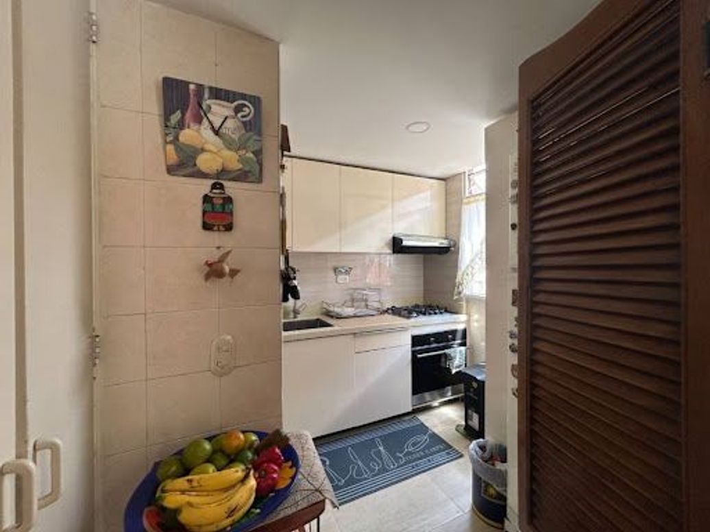 Apartamento de 3 alcobas en venta en Cedritos, Bogotá, 61 m² · foto 6 de 15