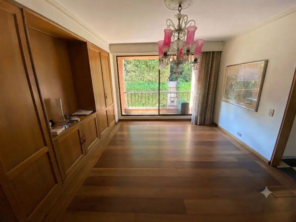 Apartamento de 3 alcobas en venta en Bellavista, Bogotá, 246 m² · foto 7 de 17