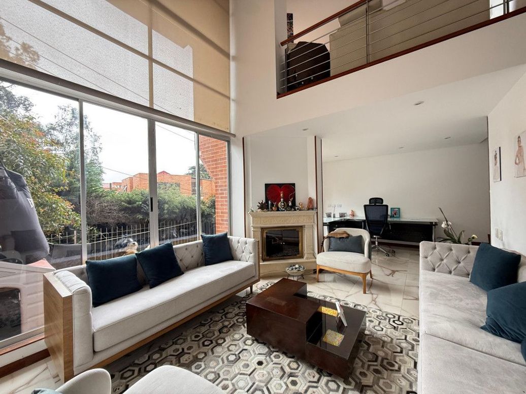 Casa de 3 alcobas en venta en Las Nieves, Bogotá, 226 m² · foto 8 de 20