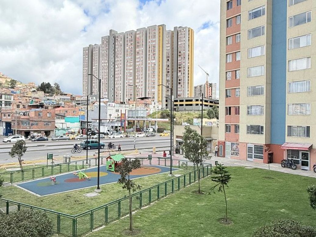Apartamento de 2 alcobas en venta en Tunalito, Bogotá, 45 m² · foto 19 de 20