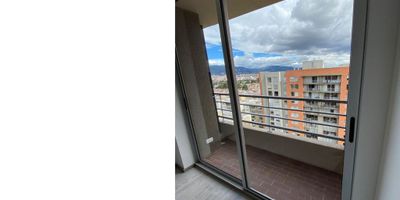 Encantador apartamento ubicado al norte de Bogotá. Con dos habitaciones y dos baños, este espacio ofrece la privacidad y funcionalidad que buscas. Sala comedor amplia con balcón vista a los cerros, cada rincón ha sido cuidadosamente diseñado para brindarte un hogar lleno de estilo y confort. Además, cuenta con un parqueadero y depósito para tu conveniencia. Vive la experiencia de un hogar moderno y acogedor en este exclusivo apartamento. Cuenta con una zona comercial como  Éxito, a pocos minutos, Homecenter y el Centro comercial Santa Fe, con facilidad a transporte publico y tras milenio en el portal del norte sobre la autopista. Contáctanos y agenda tu cita. Hasleidy Baracaldo 316-010 8506