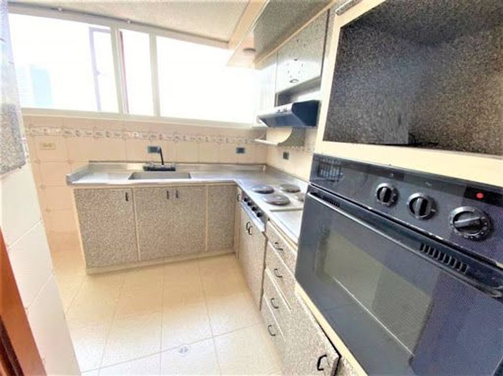 Apartamento de 3 alcobas en venta en La Veracruz, Bogotá, 97 m² · foto 11 de 19