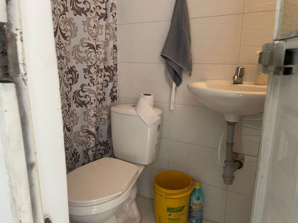 Casa de 14 alcobas en venta en San Jorge Sur, Bogotá, 700 m² · foto 19 de 20