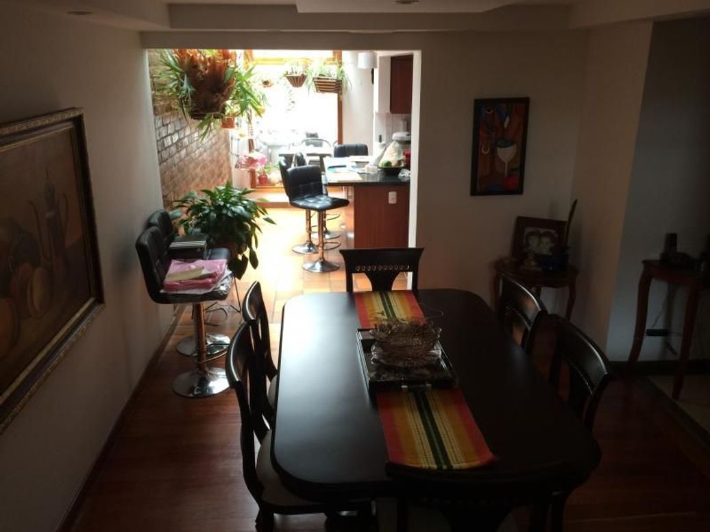 Casa de 4 alcobas en venta en San Patricio, Bogotá, 127 m² · foto 5 de 17