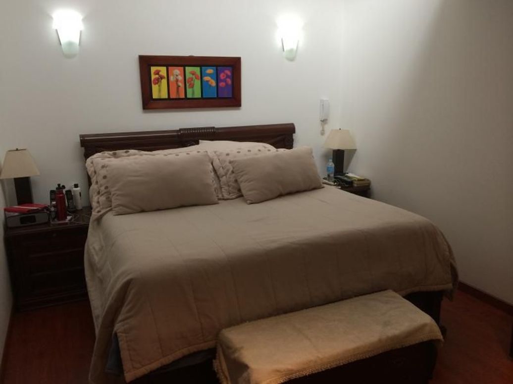 Casa de 4 alcobas en venta en San Patricio, Bogotá, 127 m² · foto 8 de 17