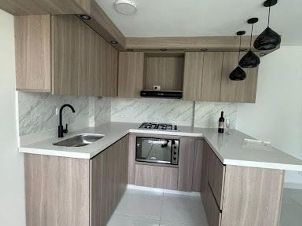 ARRIENDO de APARTAMENTO en SAN ANTONIO DEL PRADO, Medellín en San Antonio Del Prado