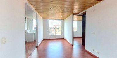 Apartamento en Venta – La Estancia 2

Oportunidad de adquirir tu nuevo hogar con descuento. Este apartamento combina comodidad, seguridad y una excelente ubicación en una zona en crecimiento.

Características del Inmueble


 
 Área construida: 42 m²
 
 
 Ubicación: Piso 6
 
 
 Acceso: Escaleras
 
 
 Vista interior
 


Distribución


 
 2 habitaciones
 
 
 1 baño
 
 
 Sala de estudio
 
 
 Sala comedor
 
 
 Cocina integral
 
 
 Zona de lavandería
 
 
 Piso laminado en habitaciones y zona social
 
 
 Piso cerámico en cocina y baños
 


Zonas Comunes del Conjunto


 
 Salón comunal
 
 
 Gimnasio
 
 
 Zonas verdes
 
 
 Parque infantil
 
 
 Vigilancia privada 24 horas
 


Ubicación Estratégica


 
 Cerca al Centro Comercial Eco Plaza
 
 
 Cercano al Colegio Nuestra Señora del Rosario
 
 
 Vías de acceso por Carrera 13 y Calle 17
 


Una excelente opción para vivir o invertir en un entorno seguro y bien ubicado. Aprovecha esta oportunidad con precio reducido.

Contáctanos para más información o agendar tu visita.

H

 
