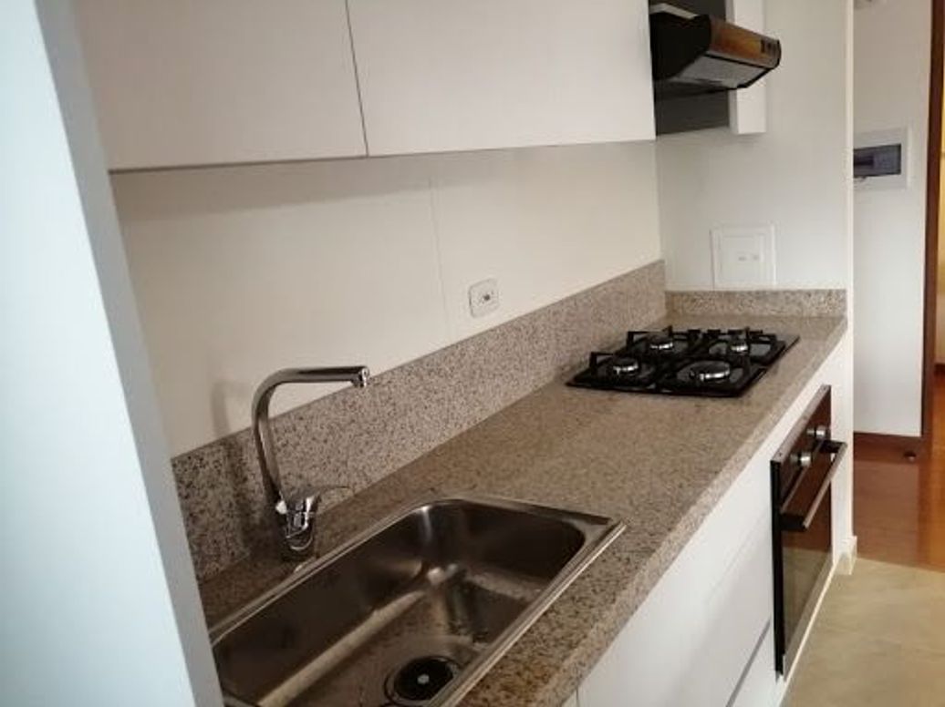 Apartamento de 3 alcobas en venta en Santa Fe, Bogotá, 82 m² · foto 7 de 20