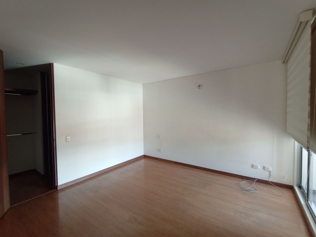 Apartamento de 3 alcobas en venta en Santa Fe, Bogotá, 82 m² · foto 15 de 20