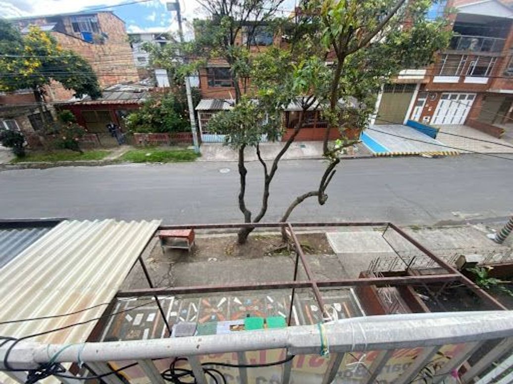 Casa de 4 alcobas en venta en Argelia 1, Bogotá, 150 m² · foto 9 de 20