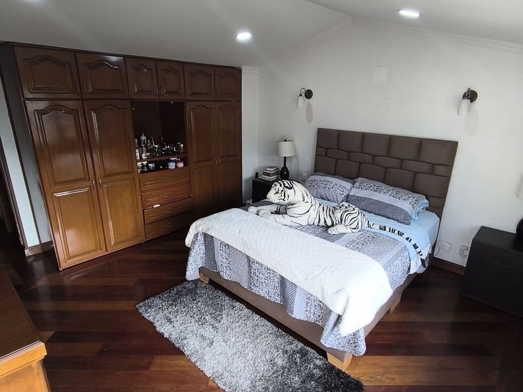 Casa de 5 alcobas en venta en Santa Cecilia, Bogotá, 340 m² · foto 12 de 20