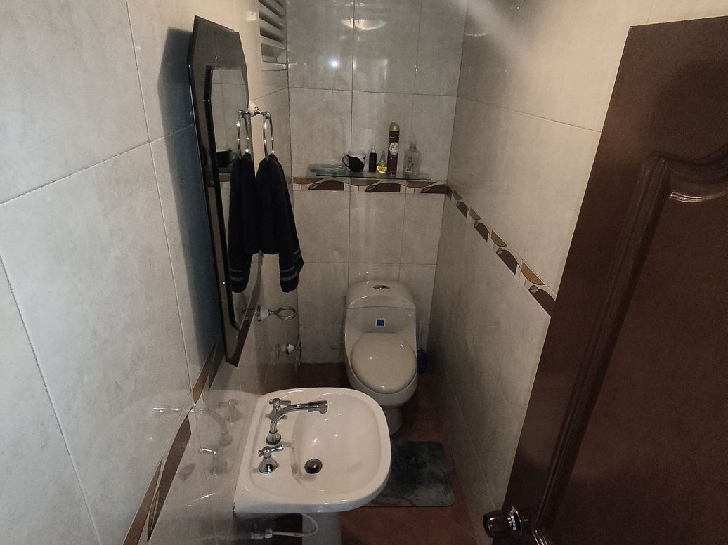 Casa de 5 alcobas en venta en Santa Cecilia, Bogotá, 340 m² · foto 17 de 20