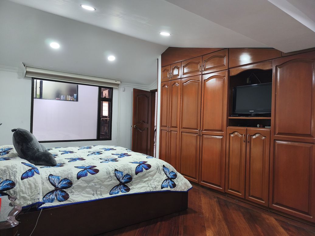 Casa de 5 alcobas en venta en Santa Cecilia, Bogotá, 340 m² · foto 20 de 20