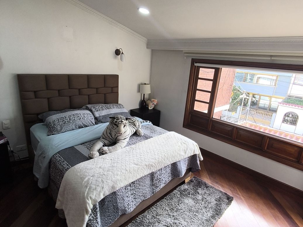 Casa de 5 alcobas en venta en Santa Cecilia, Bogotá, 340 m² · foto 15 de 20