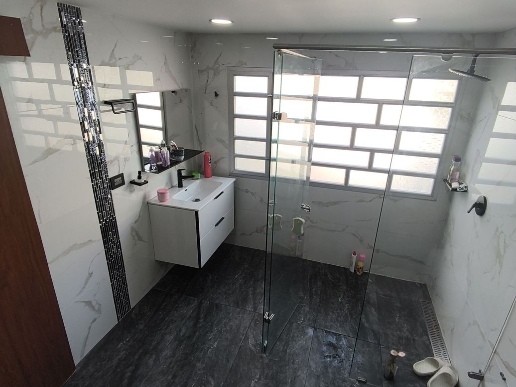 Casa de 5 alcobas en venta en Santa Cecilia, Bogotá, 340 m² · foto 4 de 20