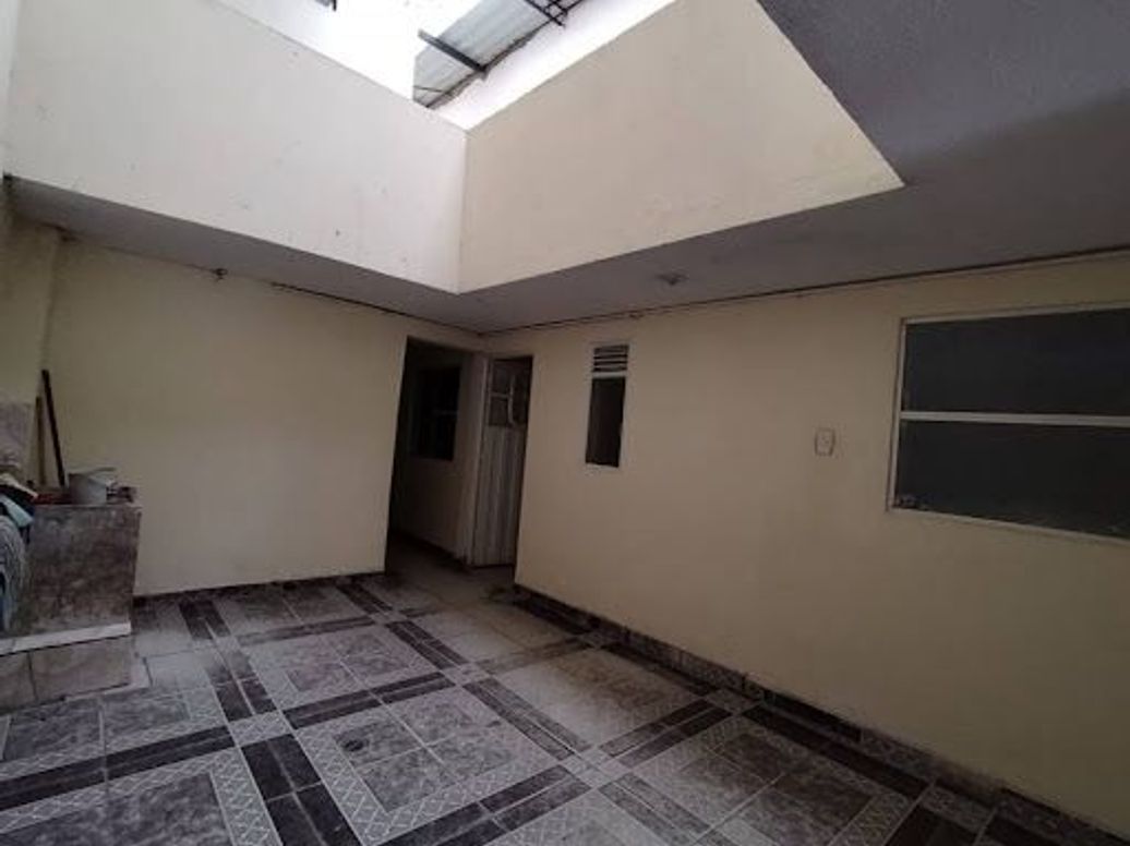 Casa en venta en Gibraltar 1 Y 2 San Francisco, Bogotá · foto 3 de 20