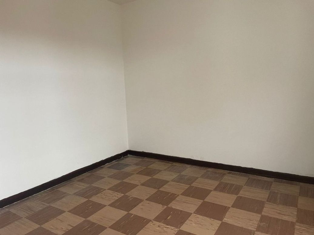 Casa de 11 alcobas en venta en La Acacia, Bogotá, 340 m² · foto 13 de 18