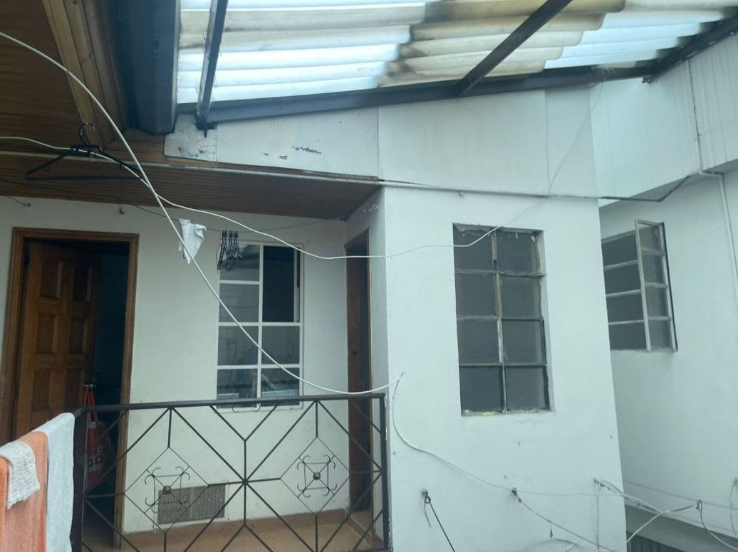 Casa de 11 alcobas en venta en La Acacia, Bogotá, 340 m² · foto 8 de 18