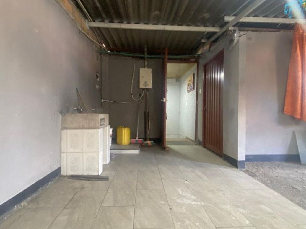 Casa de 6 alcobas en venta en Carvajal, Bogotá, 410 m² · foto 3 de 7