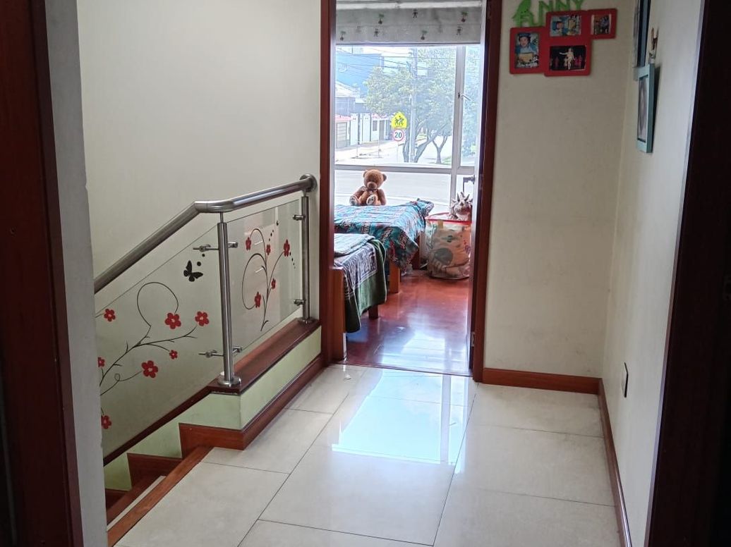 Casa de 4 alcobas en venta en Mandalay Et. Ii, Bogotá, 350 m² · foto 13 de 17