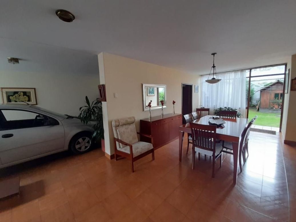 Casa de 5 alcobas en venta en Santa Barbara Oriental, Bogotá, 268 m² · foto 17 de 20