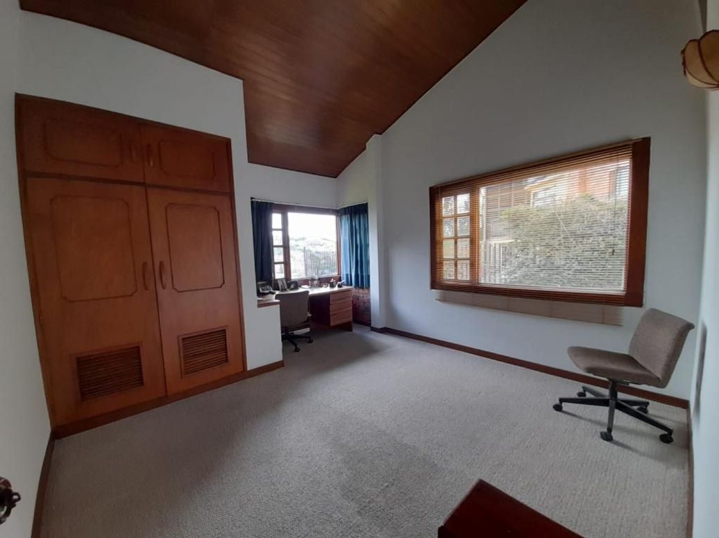 Casa de 3 alcobas en venta en Suba Naranjos, Bogotá, 252 m² · foto 8 de 20