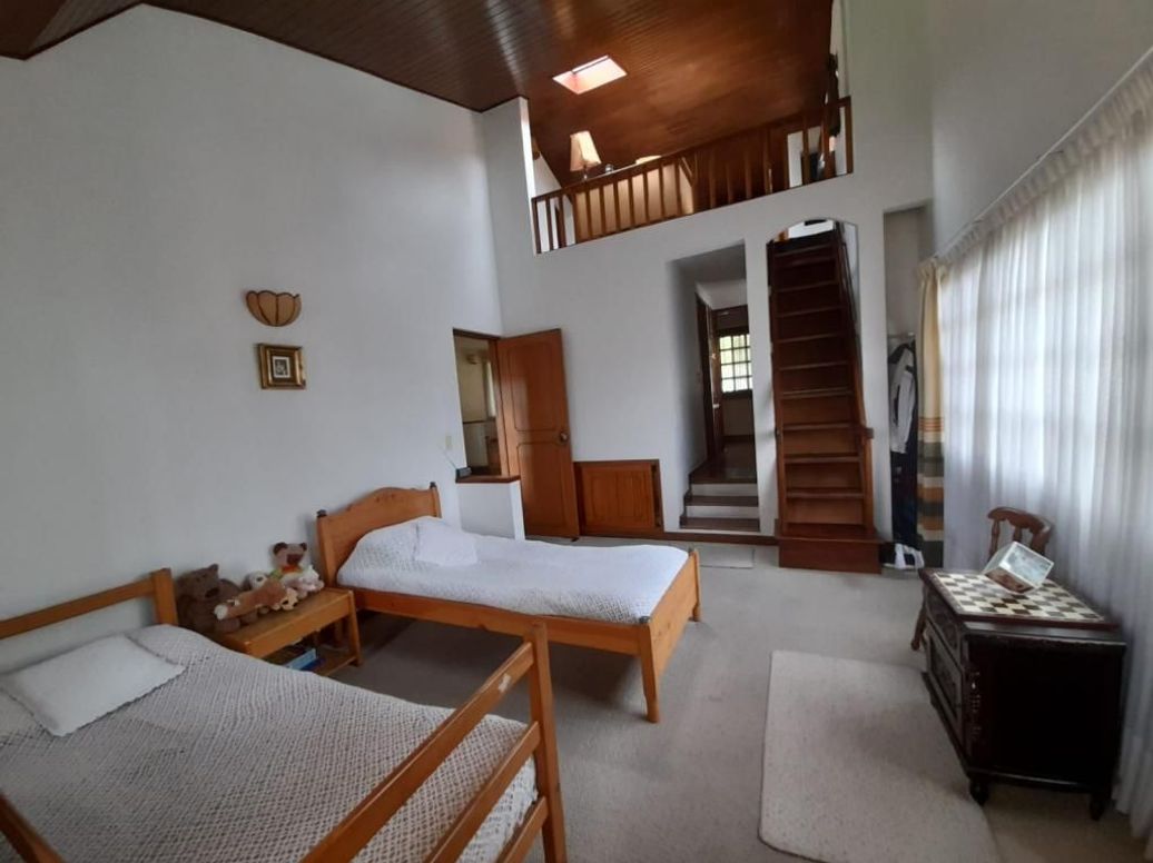 Casa de 3 alcobas en venta en Suba Naranjos, Bogotá, 252 m² · foto 10 de 20