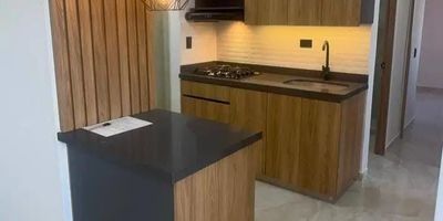 Hermoso Apartamento para arriendo en robledo pajarito. unidad completa con piscinas, gimnasio, cancha sintetica, salón de juegos, mini golf, zona bbq, porteria 24, cuenta con su parqueadero privado.