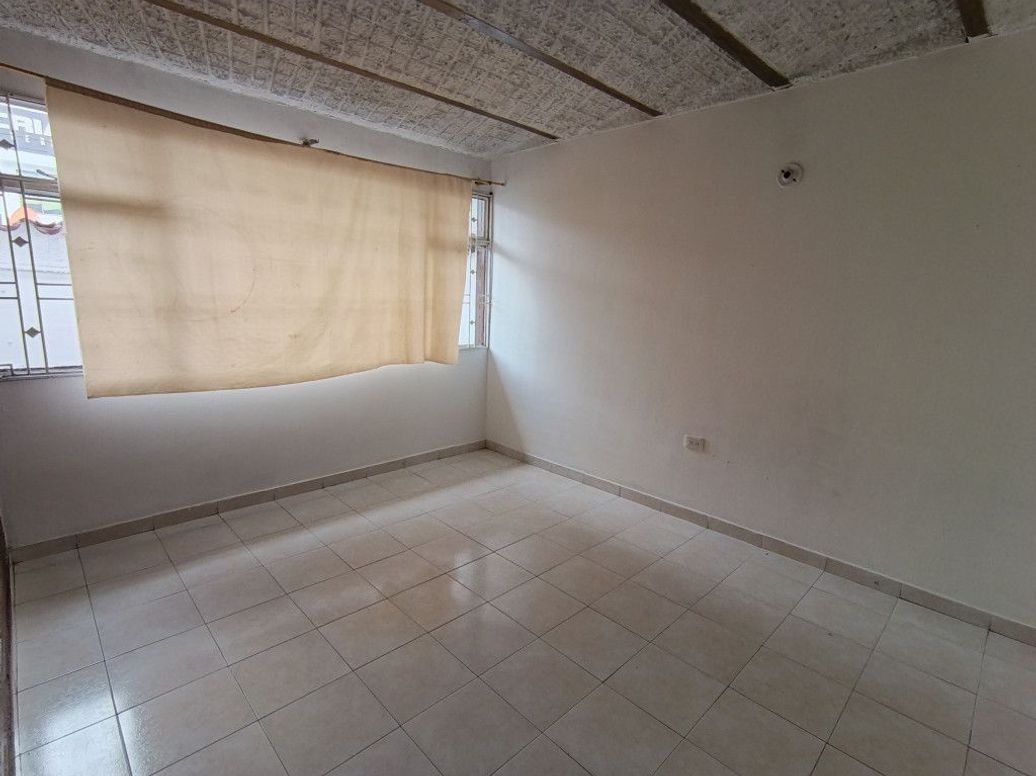 Casa de 6 alcobas en venta en San José Del Prado, Bogotá, 230 m² · foto 4 de 20