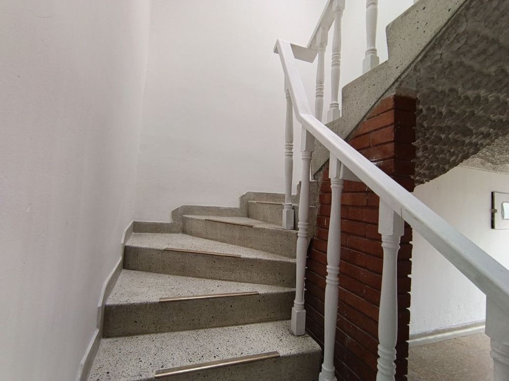 Casa de 6 alcobas en venta en San José Del Prado, Bogotá, 230 m² · foto 17 de 20