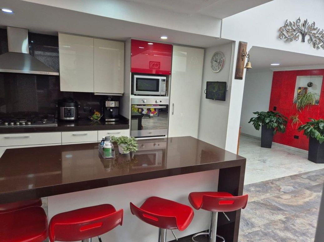 Casa de 5 alcobas en venta en Santa Cecilia, Bogotá, 240 m² · foto 18 de 20