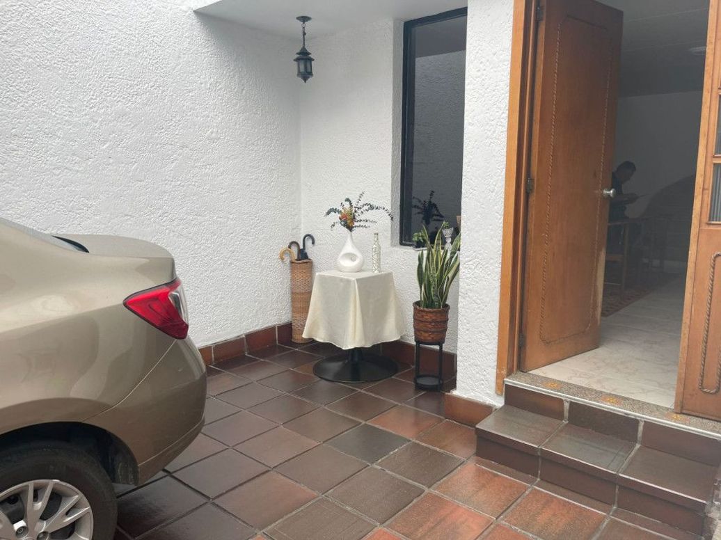 Casa de 3 alcobas en venta en Campin Occidental, Bogotá, 150 m² · foto 3 de 20