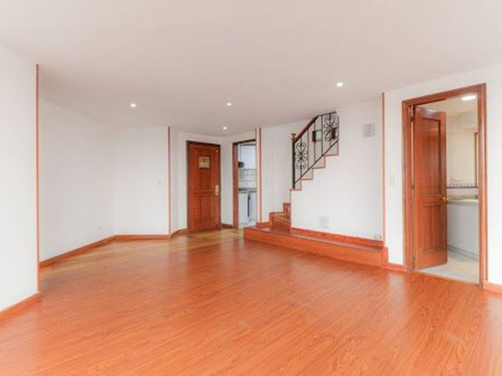 Apartamento de 1 alcoba en venta en Pontevedra, Bogotá, 73 m² · foto 6 de 20
