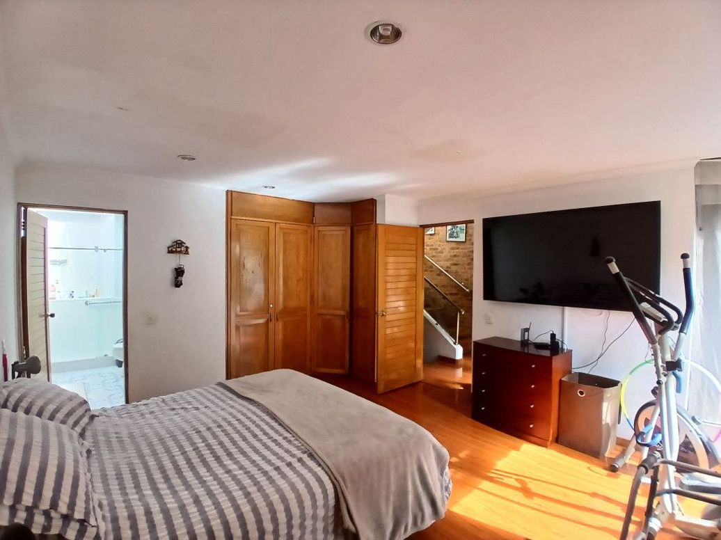 Casa de 4 alcobas en venta en Niza Suba, Bogotá, 427 m² · foto 13 de 20