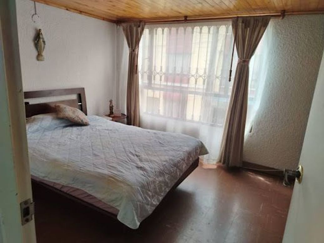 Casa de 4 alcobas en venta en Villas De Granada, Bogotá, 135 m² · foto 14 de 20