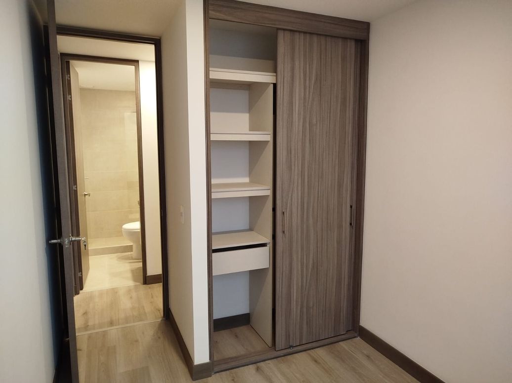 Apartamento de 2 alcobas en venta en San Victorino, Bogotá, 68 m² · foto 5 de 16