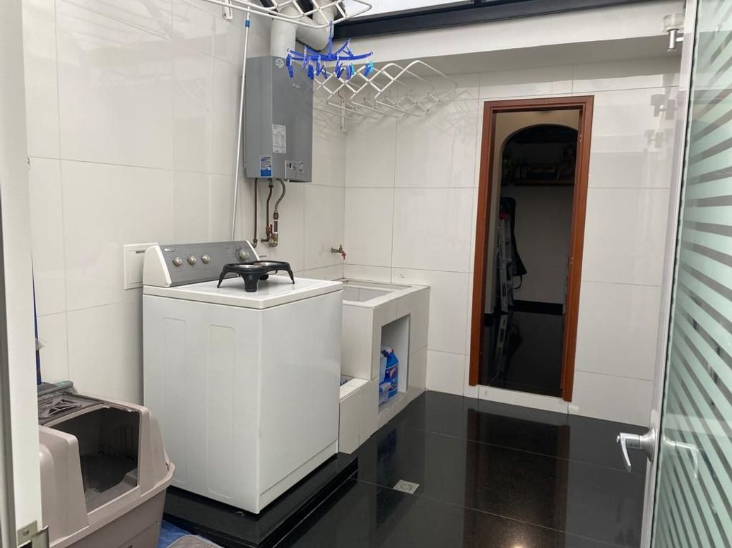Casa de 3 alcobas en venta en Santa Ana Occidental, Bogotá, 180 m² · foto 15 de 20