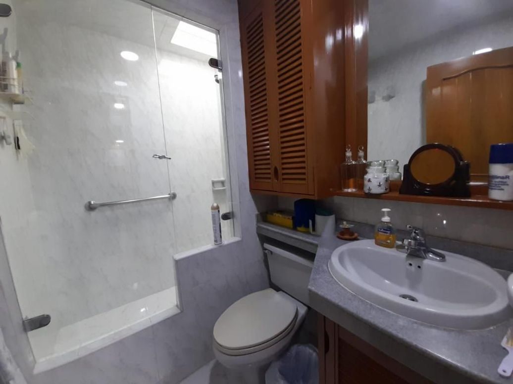Apartamento de 4 alcobas en venta en Chicó Norte, Bogotá, 207 m² · foto 8 de 20