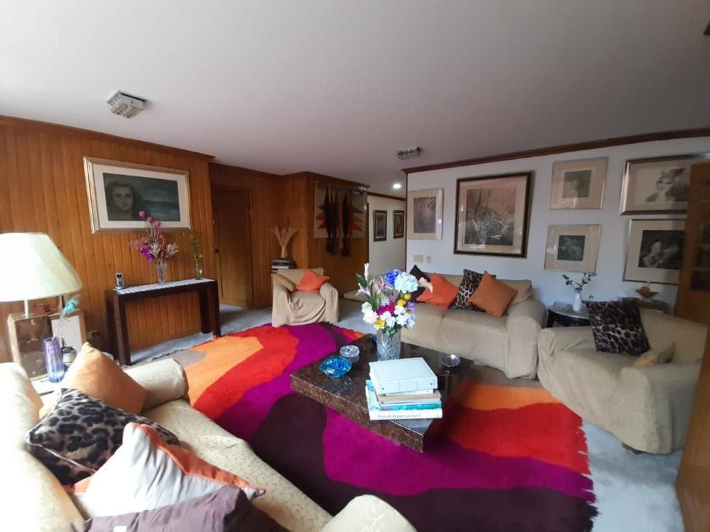 Apartamento de 4 alcobas en venta en Chicó Norte, Bogotá, 207 m² · foto 3 de 20