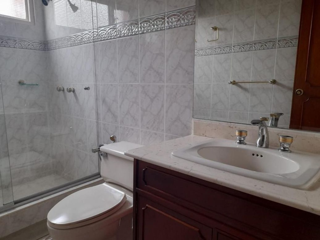 Apartamento de 3 alcobas en venta en Chico Norte Et. Ii, Bogotá, 199 m² · foto 16 de 20