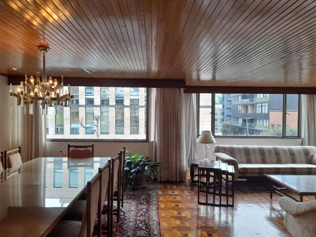 Apartamento de 3 alcobas en venta en Chico Norte Et. Ii, Bogotá, 199 m² · foto 3 de 20